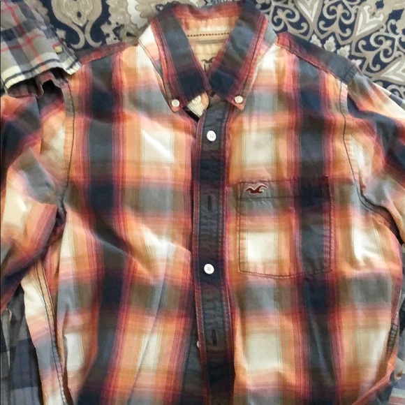 Casual shirts - Picture 2 of 5